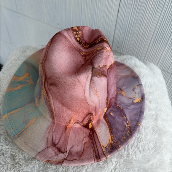 Fashion Hat - Picture 7 of 8